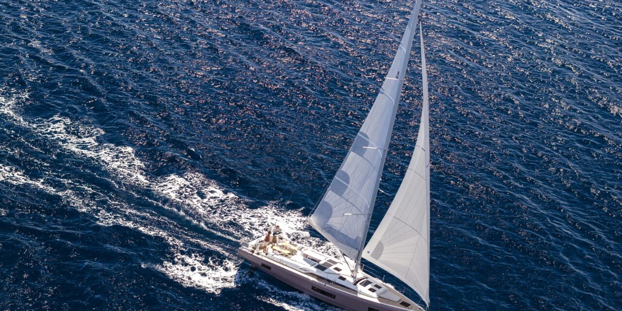 Beneteau Oceanis 52: Premium jedrilica redefinira standarde udobnosti i izrade za one koji vole jedrenje, samopouzdanje i slobodu