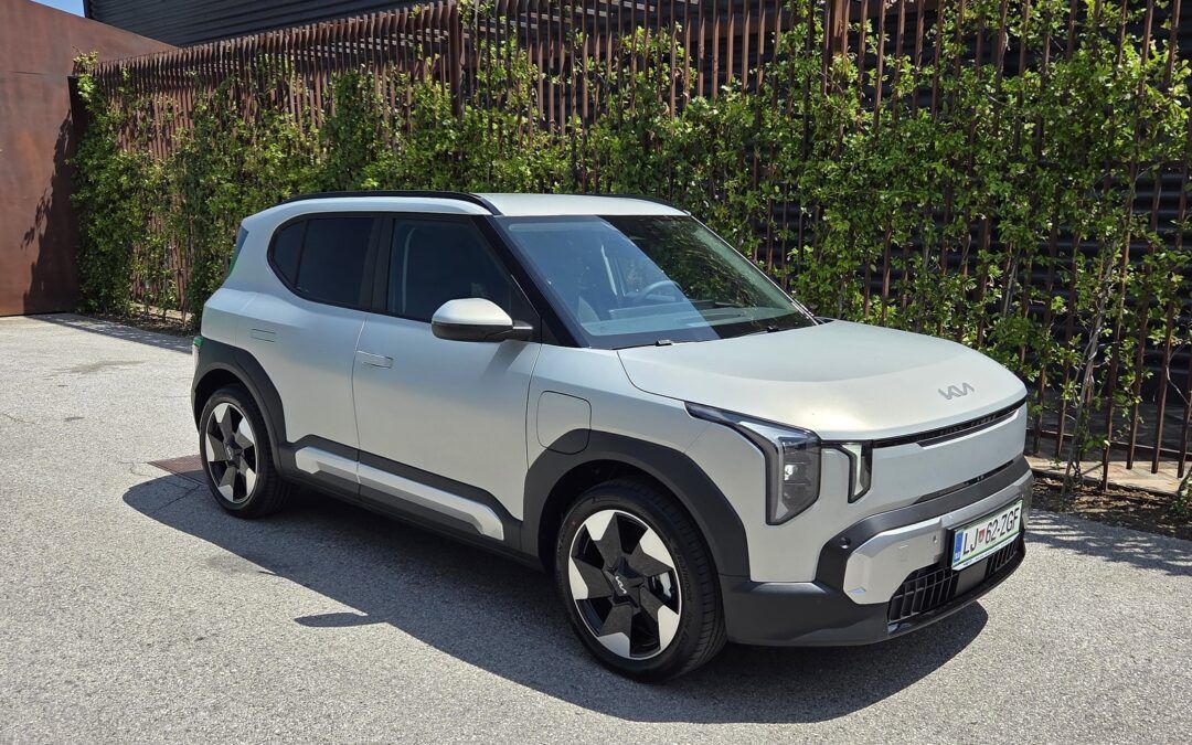 PRVI DOJMOVI: KIA EV2 – Najmanji električni SUV B-segmenta zaokružuje Kijinu gamu BEV modela