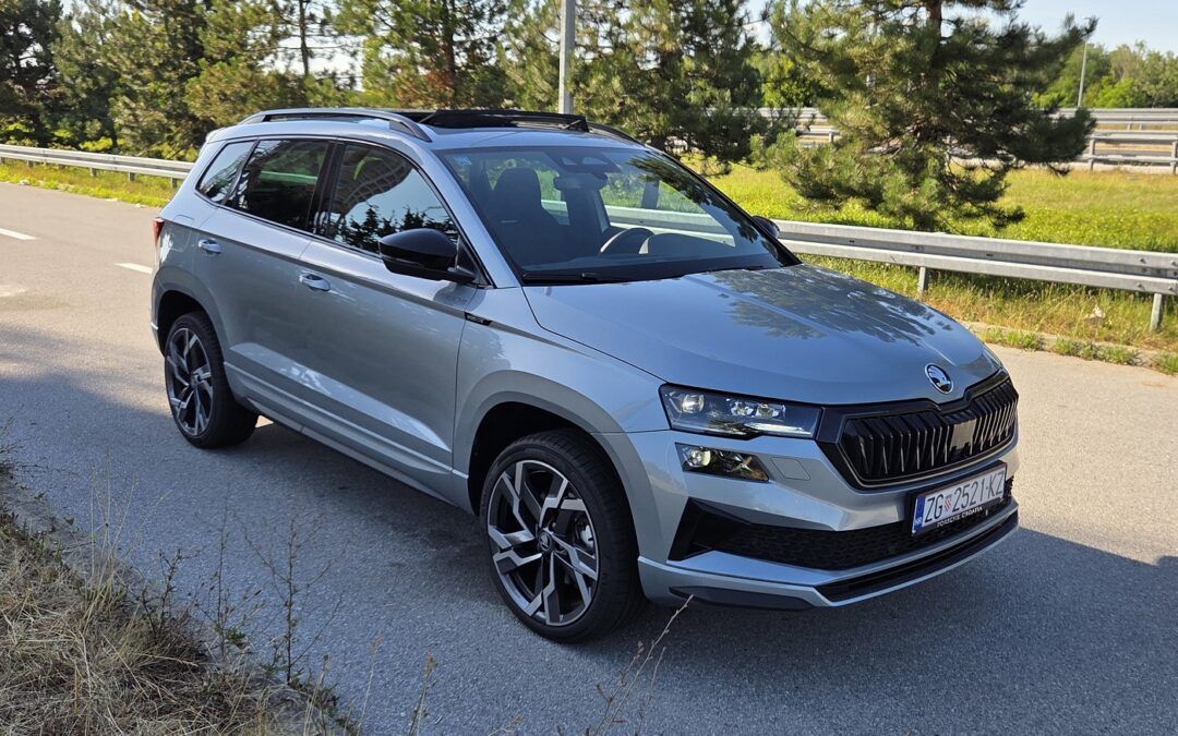 TEST AUTOMOBILA: Škoda Karoq FL Sportline 130 2.0 TDI DSG – Kompaktni SUV koji s punim pravom slavi 130 godina marke
