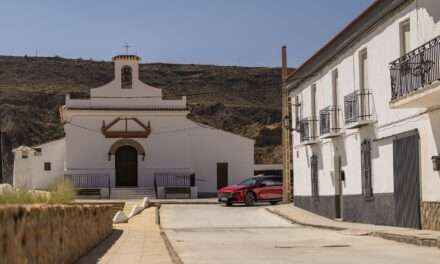 Električno putovanje Andaluzijom: Krstarenje prekrasnom španjolskom pokrajinom s novom Mazdom6e