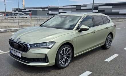 TEST AUTOMOBILA: Škoda Superb Combi L&K 1.5 TSI PHEV DSG – Luksuzni karavan s odličnim plug-in hibridnim pogonom