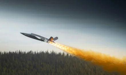 Europa testira bespilotnog suborca: Borbeni dron Valkyrie uspješno odradio prvi let i priprema se za suradnju s Eurofighterom
